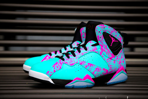 Cyberpunk AJ7