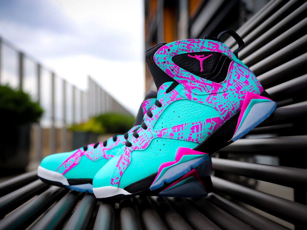 Cyberpunk AJ7