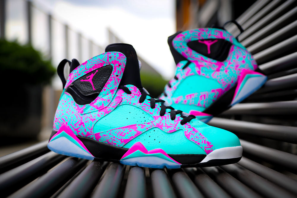 Cyberpunk AJ7